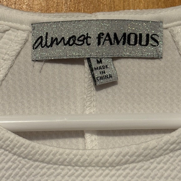 Almost Famous White Textured Dress - Picture 4 of 6